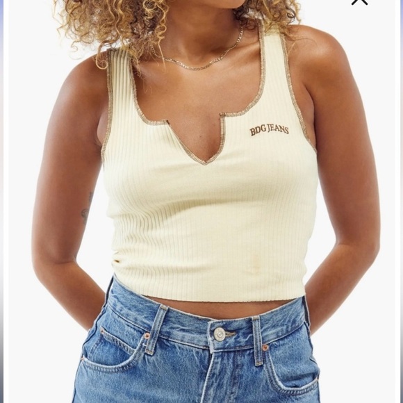 BDG URBAN OUTFITTERS Notch Neck Ribbed Crop Tank Top Womens Medium - Picture 1 of 5